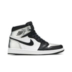 Jordan 1 Retro High Silver Toe (W) – boční pohled | Purekickz