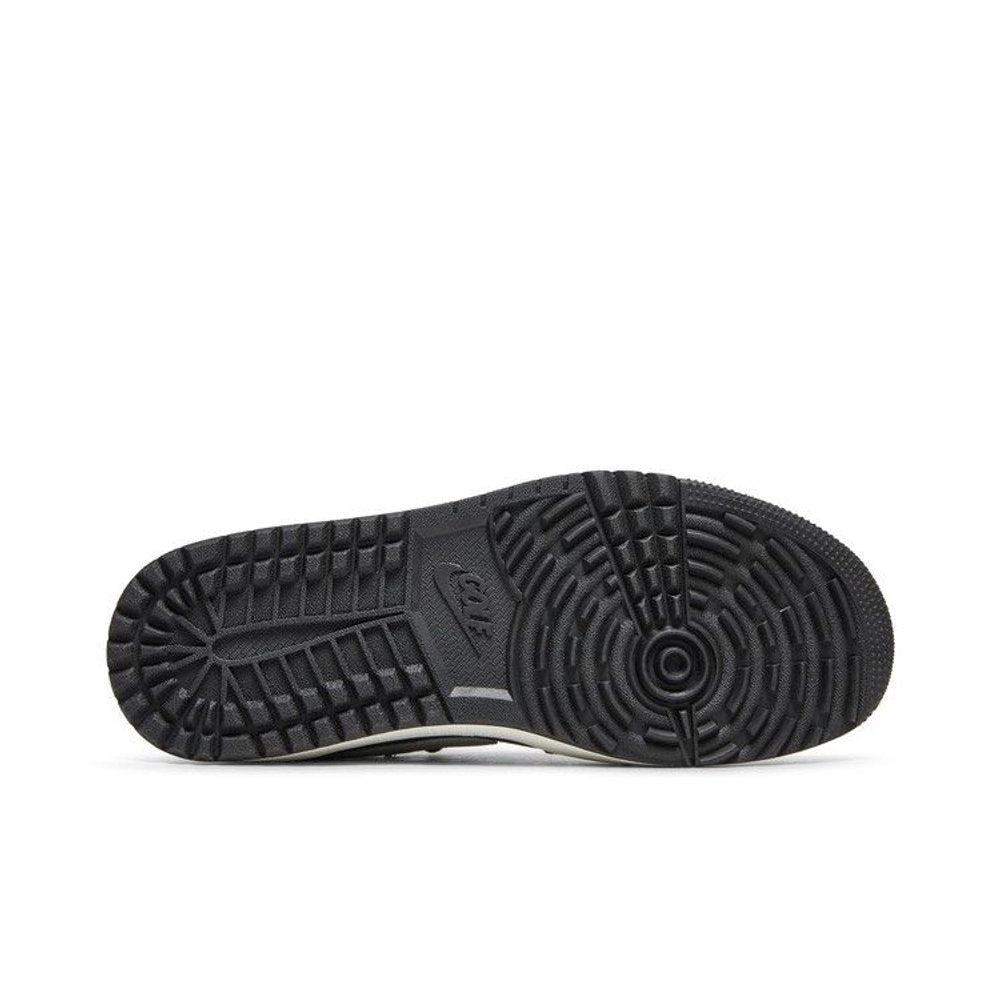 Jordan 1 Retro Low Golf Shadow – zadní pohled | Purekickz