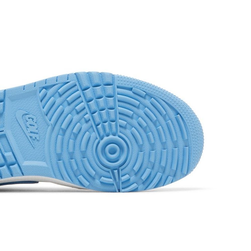 Jordan 1 Retro Low Golf UNC – pohled shora | Purekickz