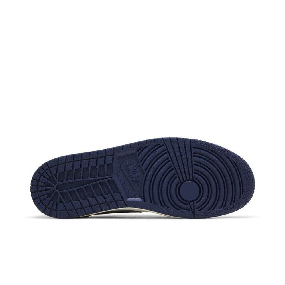 Jordan 1 Retro Low OG Howard University – zadní pohled | Purekickz