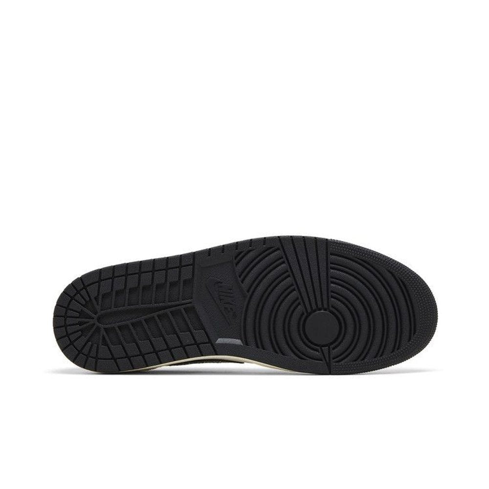 Jordan 1 Retro Low OG PSG Paris Saint-Germain – zadní pohled | Purekickz