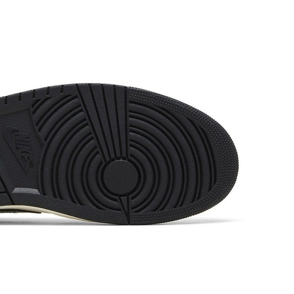 Jordan 1 Retro Low OG PSG Paris Saint-Germain – pohled shora | Purekickz