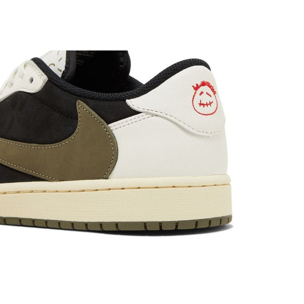 Jordan 1 Retro Low OG SP Travis Scott Olive (W) – pohled 10 | Purekickz
