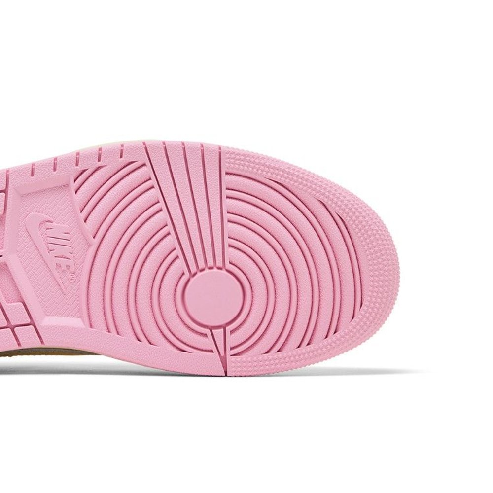 Jordan 1 Retro Low OG SP Travis Scott Shy Pink – pohled shora | Purekickz