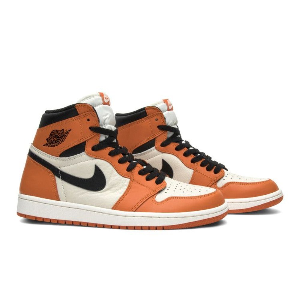 Jordan 1 Retro Reverse Shattered Backboard – lifestyle foto | Purekickz