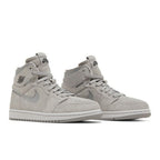 Jordan 1 Zoom CMFT Metallic Silver (W) – lifestyle foto | Purekickz