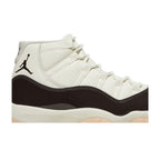 Jordan 11 Retro Neapolitan (W) – detail | Purekickz