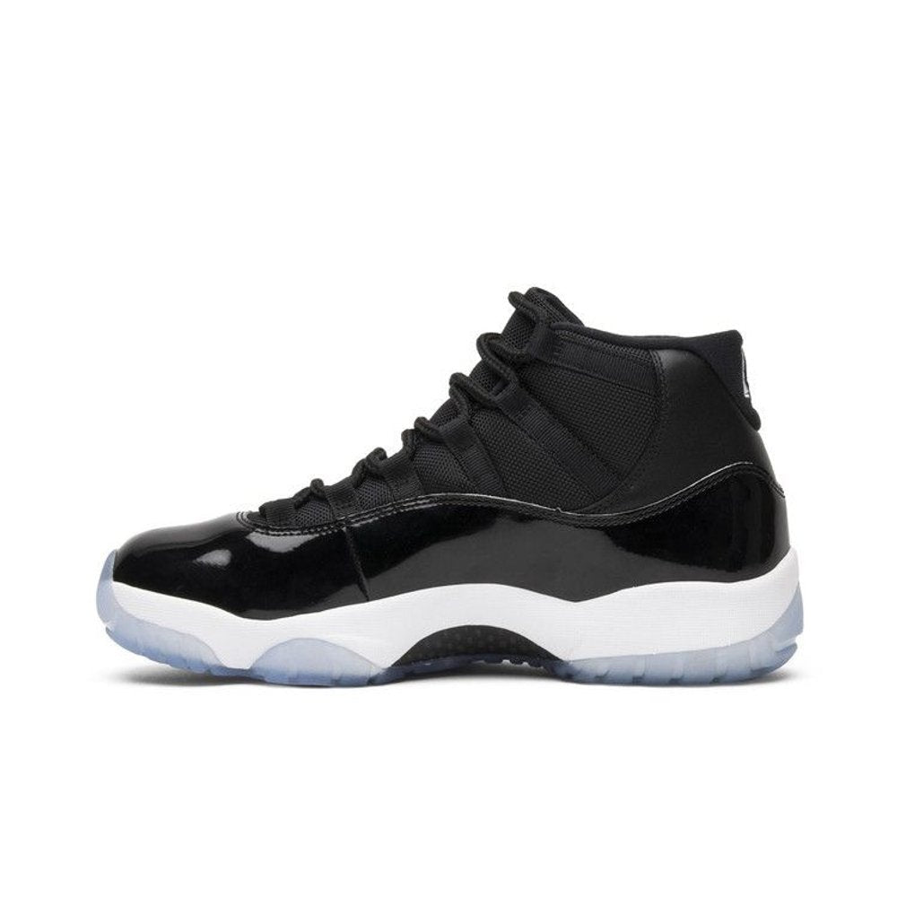 Jordan 11 Retro Space Jam (2016) – hlavní pohled | Purekickz
