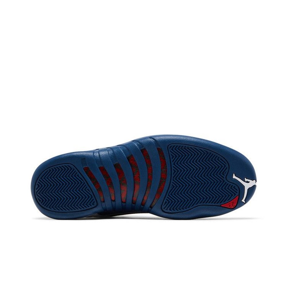 Jordan 12 Retro French Blue (2025) – zadní pohled | Purekickz