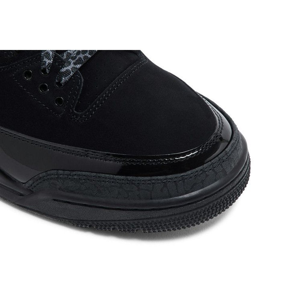 Jordan 3 Retro Black Cat (2025) – pohled 10 | Purekickz