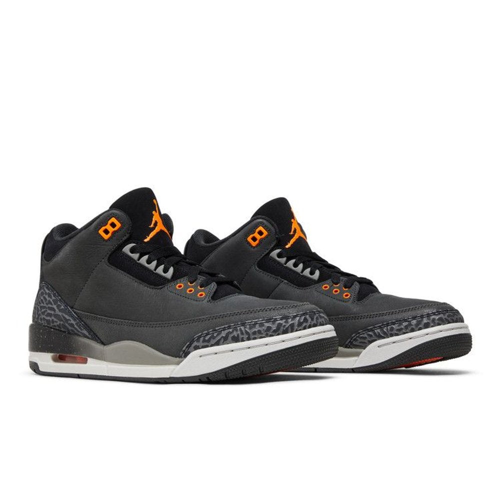 Jordan 3 Retro Fear Pack (2023) – lifestyle foto | Purekickz
