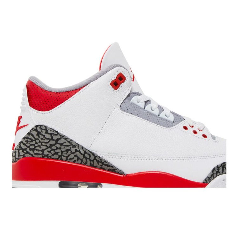 Jordan 3 Retro Fire Red (2022) – detail | Purekickz
