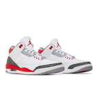 Jordan 3 Retro Fire Red (2022) – lifestyle foto | Purekickz