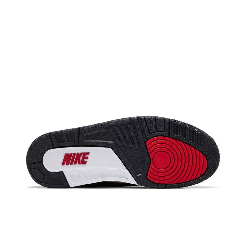 Jordan 3 Retro Levi’s Black – zadní pohled | Purekickz