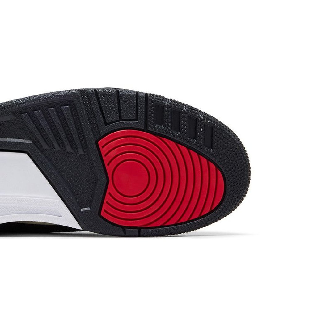 Jordan 3 Retro Levi’s Black – pohled shora | Purekickz