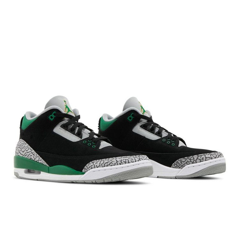 Jordan 3 Retro Pine Green – lifestyle foto | Purekickz