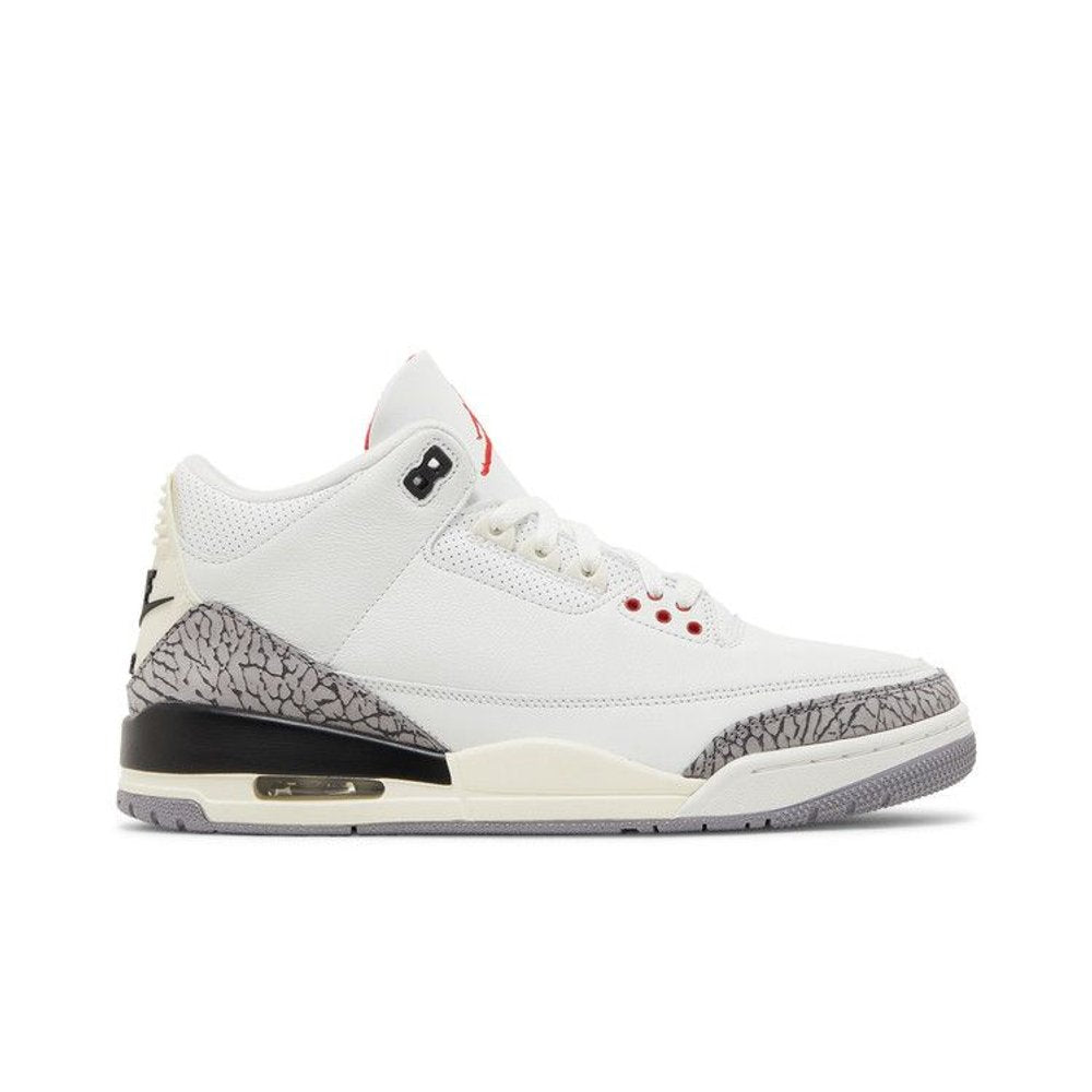Jordan 3 Retro White Cement Reimagined – boční pohled | Purekickz