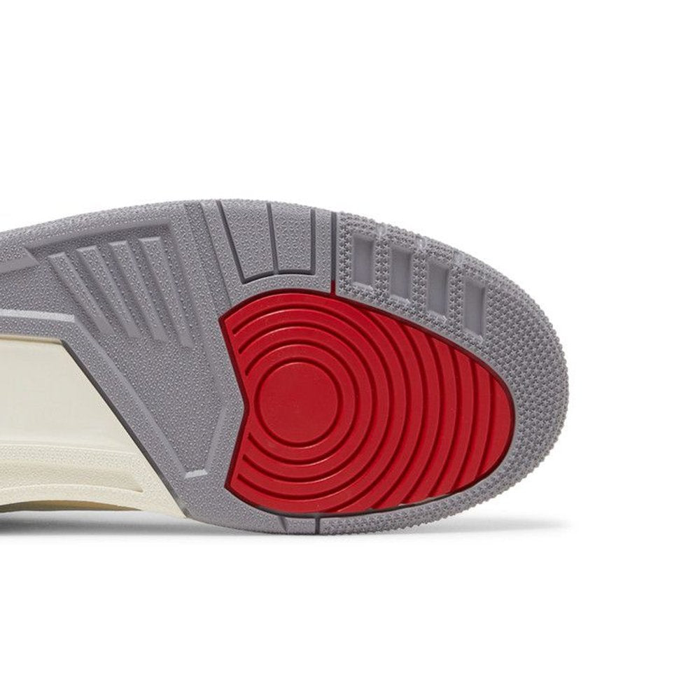 Jordan 3 Retro White Cement Reimagined – pohled shora | Purekickz