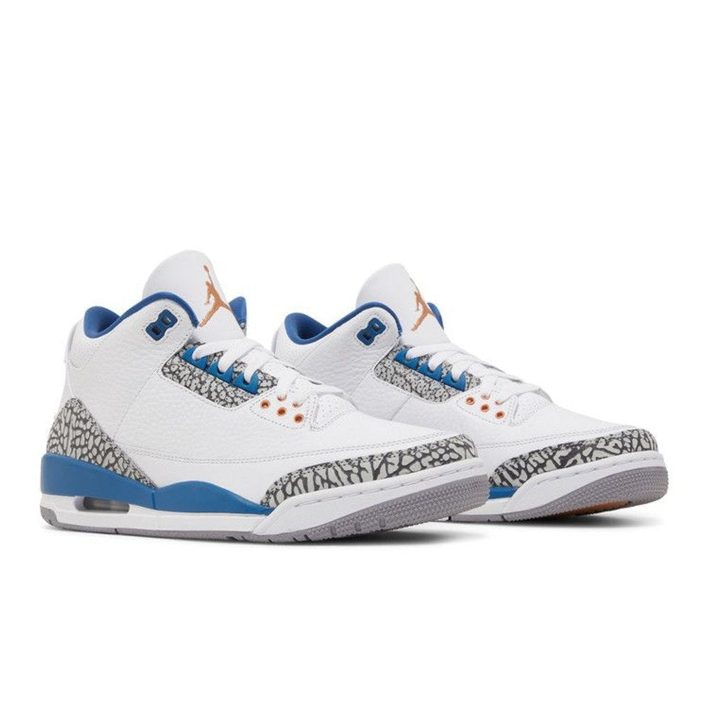 Jordan 3 Retro Wizards – lifestyle foto | Purekickz