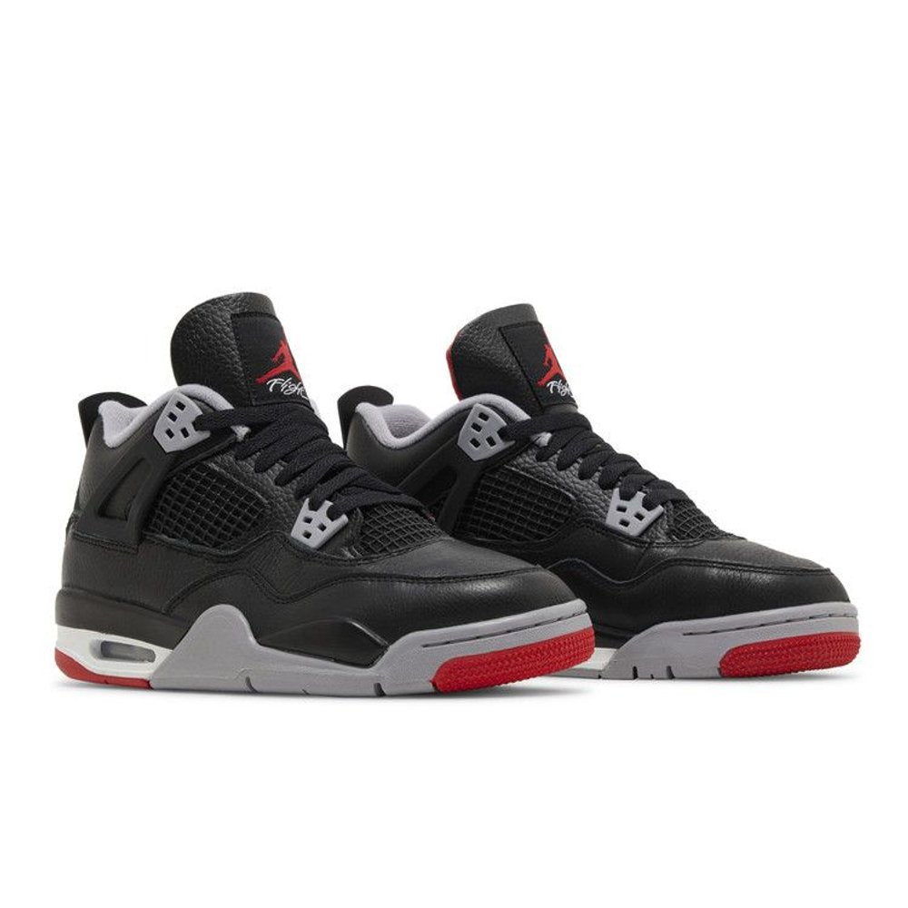 Jordan 4 Retro Bred Reimagined (GS) – lifestyle foto | Purekickz