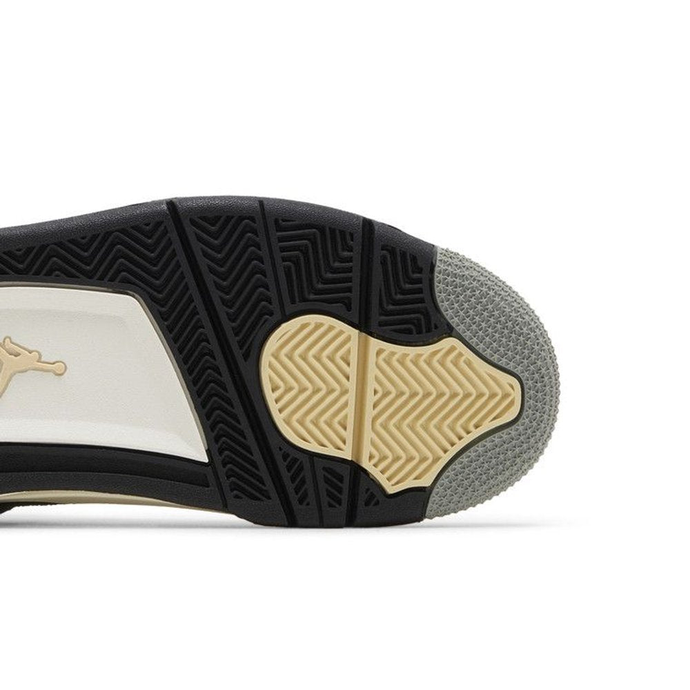 Jordan 4 Retro Craft Olive – pohled shora | Purekickz