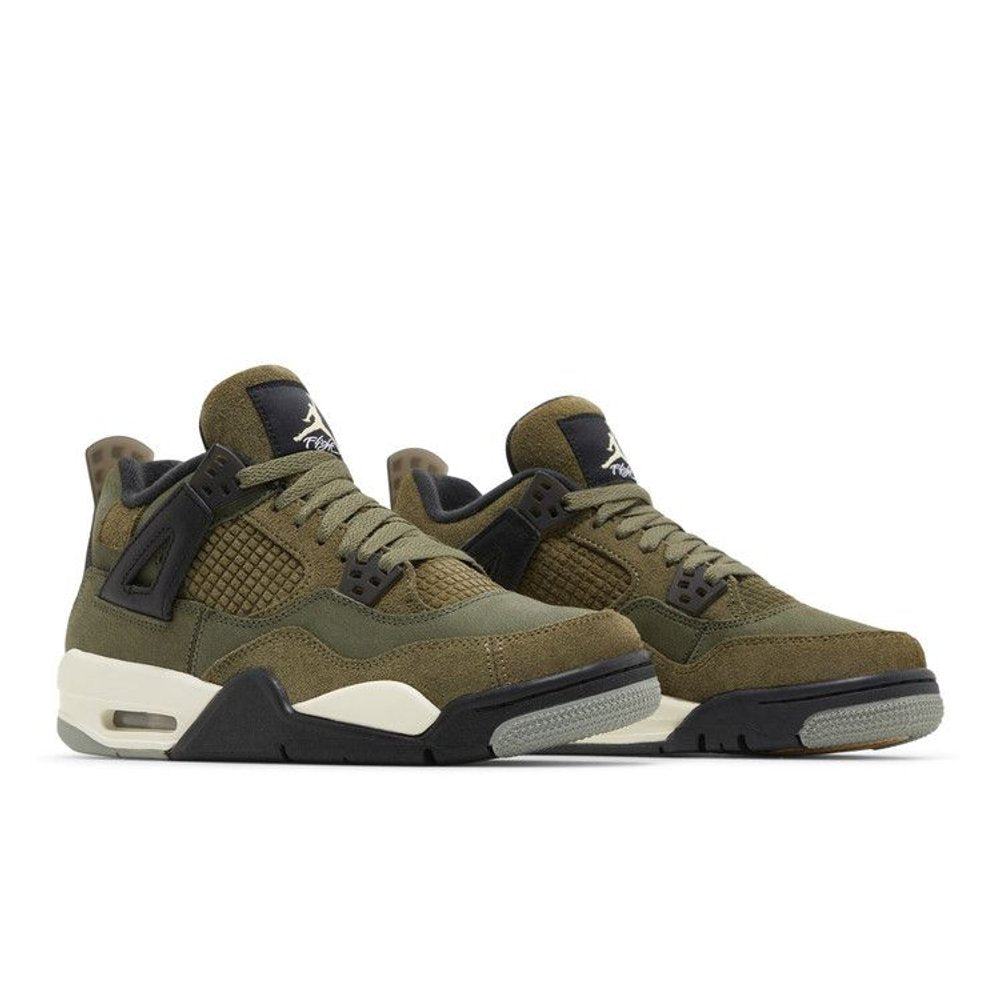 Jordan 4 Retro Craft Olive – lifestyle foto | Purekickz