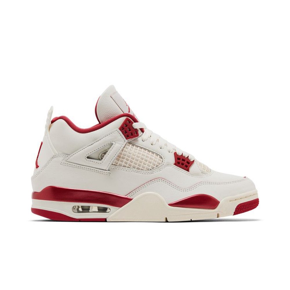 Jordan 4 Retro Valentine's Day Sierra Red (W) – boční pohled | Purekickz