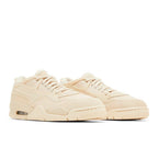 Jordan 4 RM Legend Light Brown (W) – lifestyle foto | Purekickz