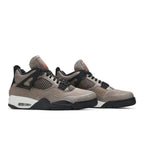 Jordan 4 Taupe Haze – lifestyle foto | Purekickz