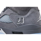 Jordan 5 Retro Wolf Grey (2026) – pohled 11 | Purekickz