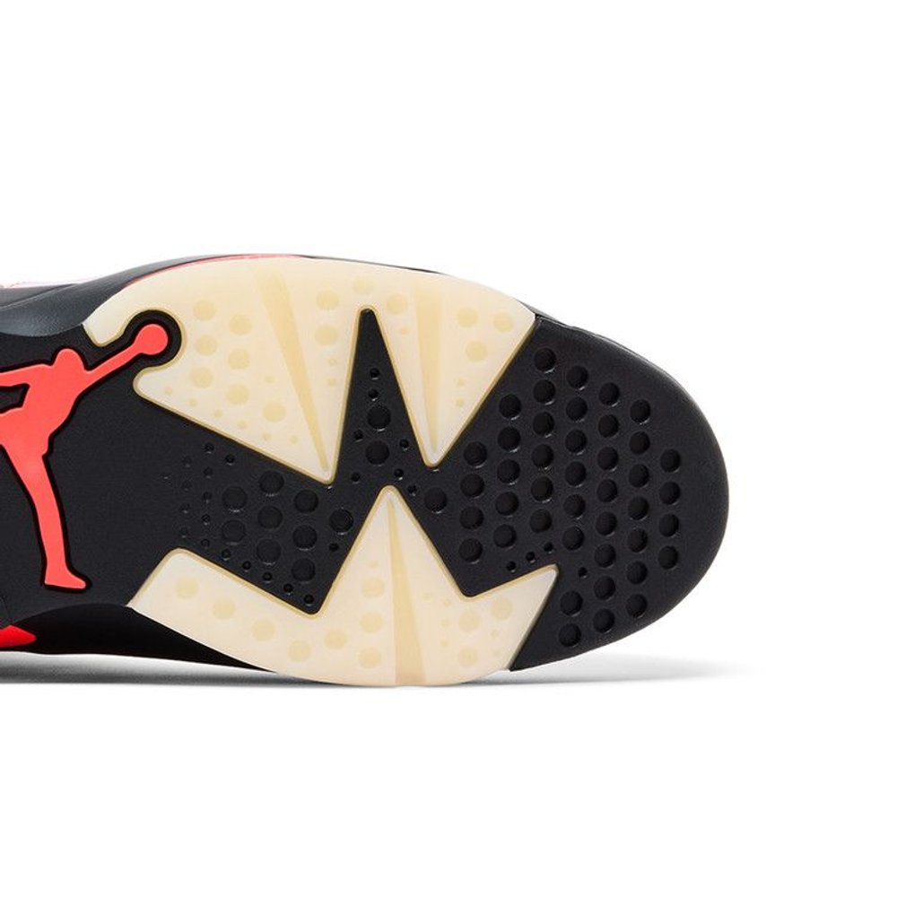 Jordan 6 Retro Awake NY Playful Pink – pohled shora | Purekickz
