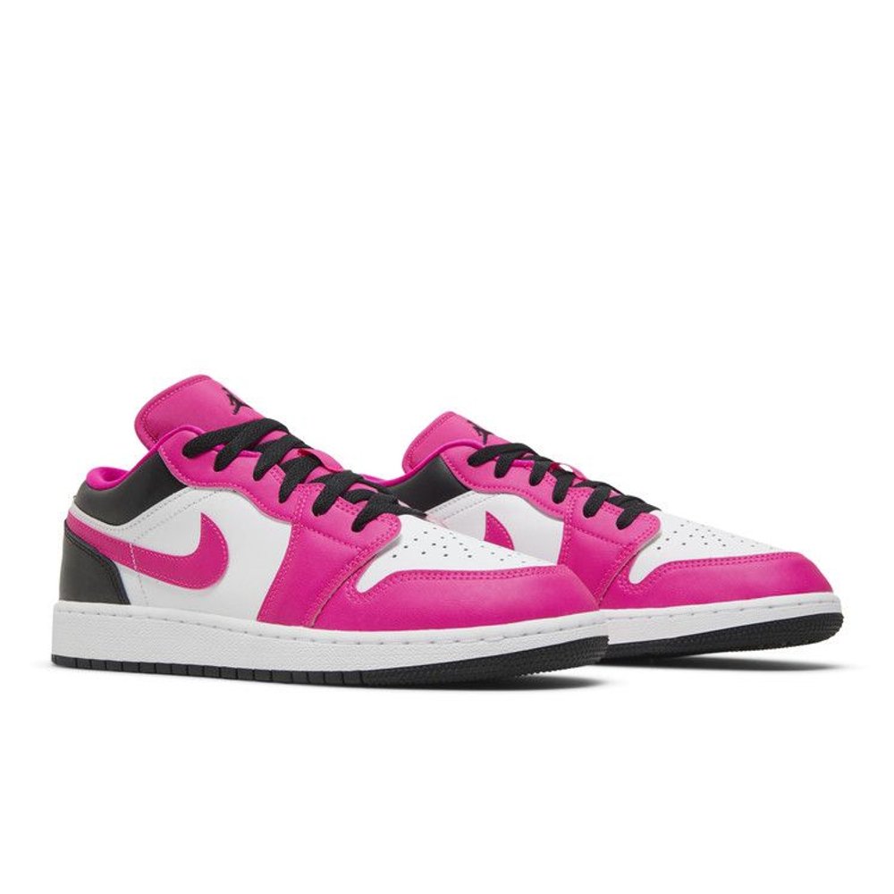 Jordan Air Jordan 1 Low Fierce Pink (GS) – lifestyle foto | Purekickz