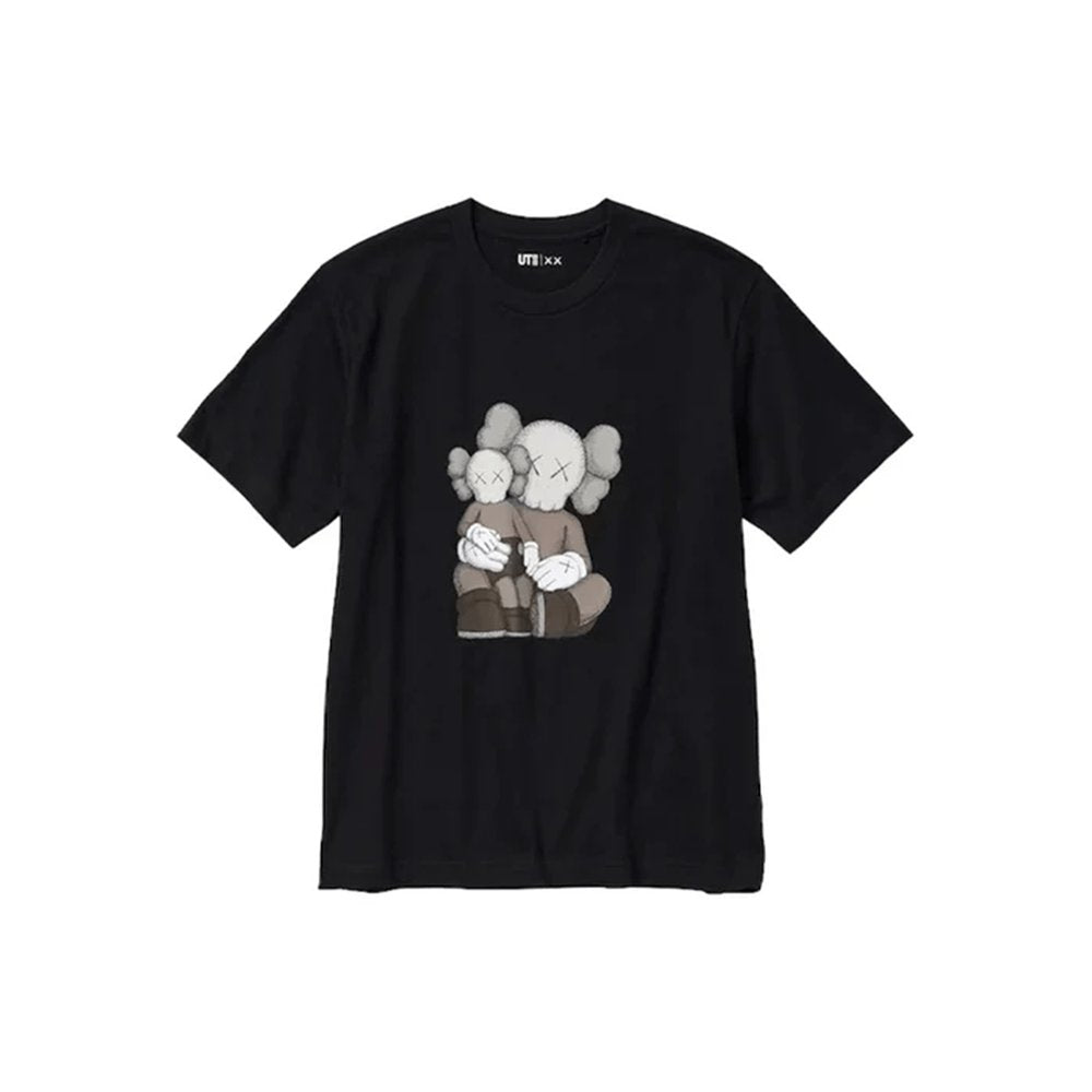 KAWS x Uniqlo UT Short Sleeve Graphic T-shirt Black – hlavní pohled | Purekickz
