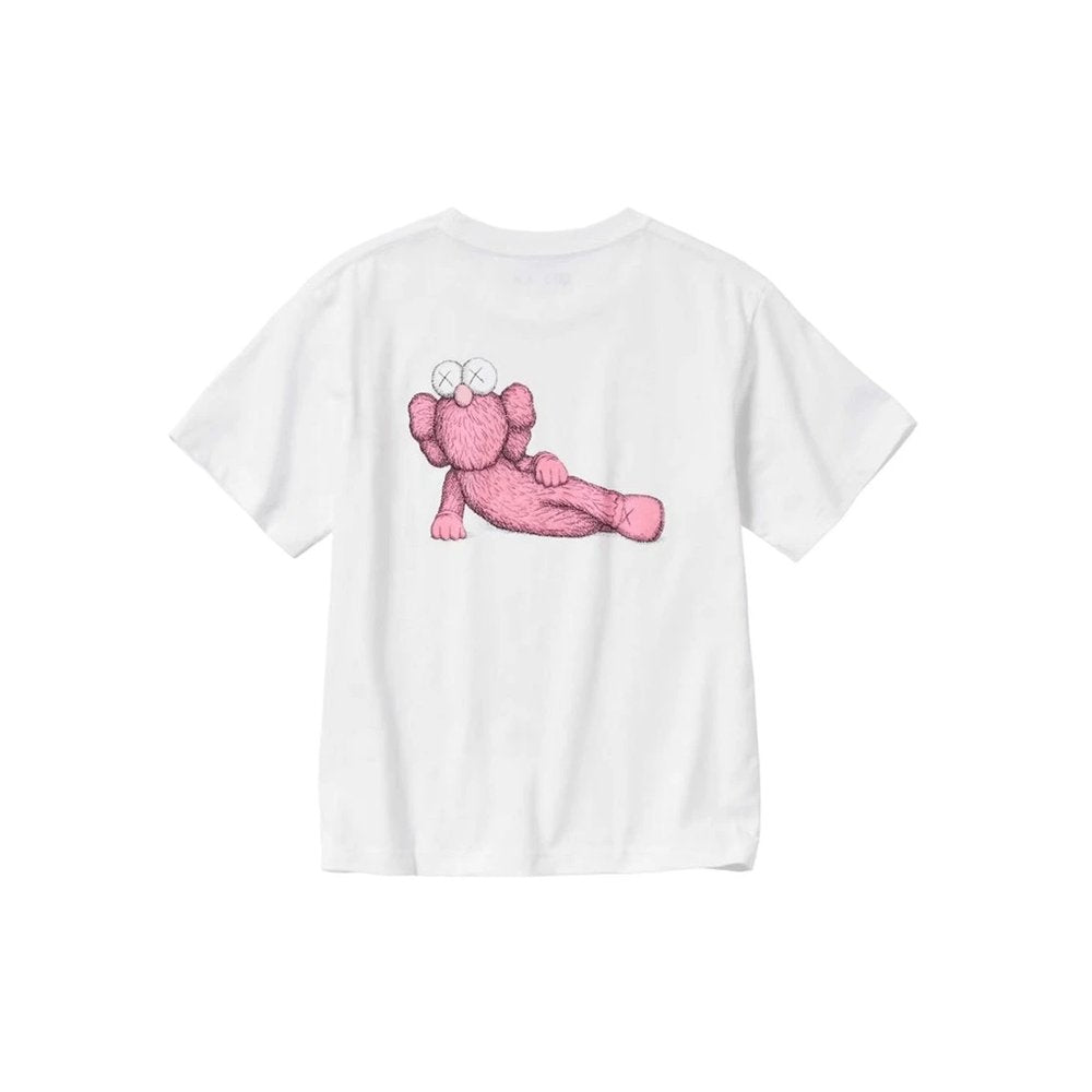 KAWS x Uniqlo UT Short Sleeve Graphic T-shirt  White – boční pohled | Purekickz