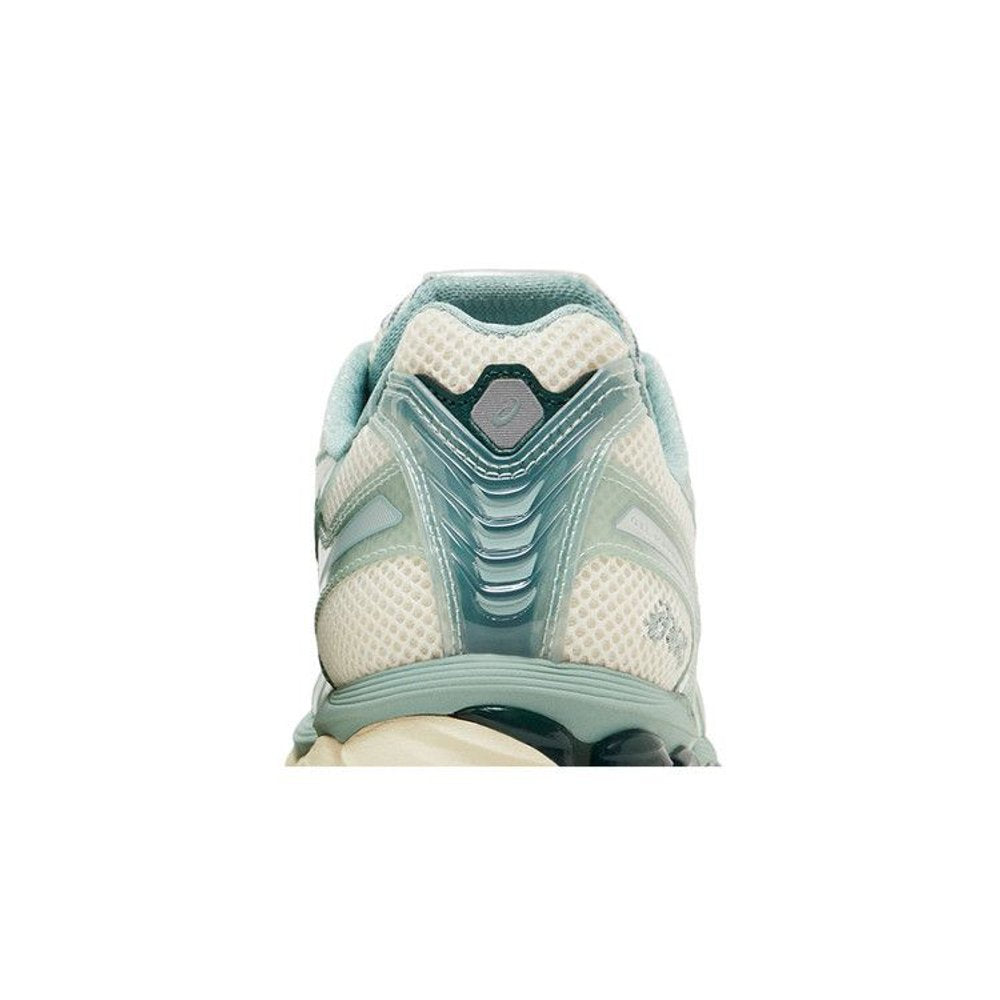 Kith x ASICS Gel Kayano 12.1 'Cream Sage' – detail materiálu | Purekickz