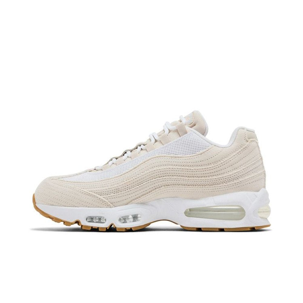 Levi's x Nike Air Max 95 OG 'Light Orewood Brown' – hlavní pohled | Purekickz