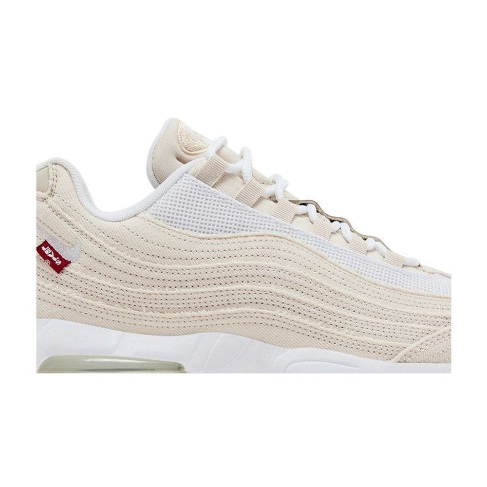 Levi's x Nike Air Max 95 OG 'Light Orewood Brown' – detail | Purekickz