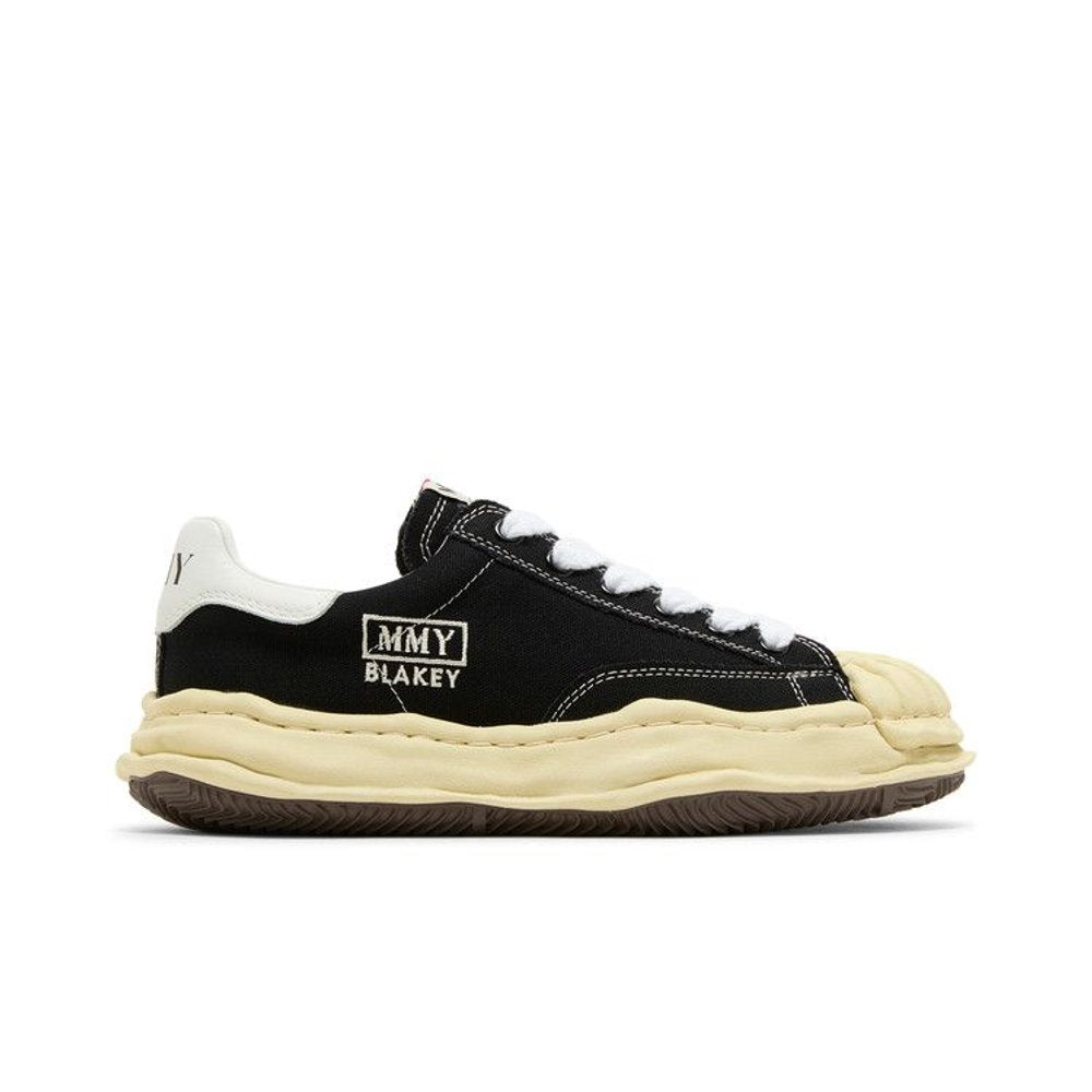 Maison Mihara Yasuhiro Blakey OG Sole Vintage Canvas Low Black – boční pohled | Purekickz