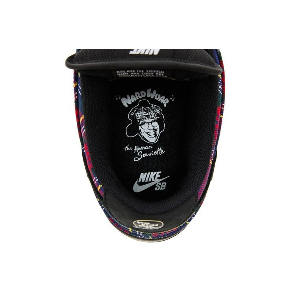 Nardwuar x Nike Dunk Low SB 'Tam O' Shanter Hat' – pohled 10 | Purekickz