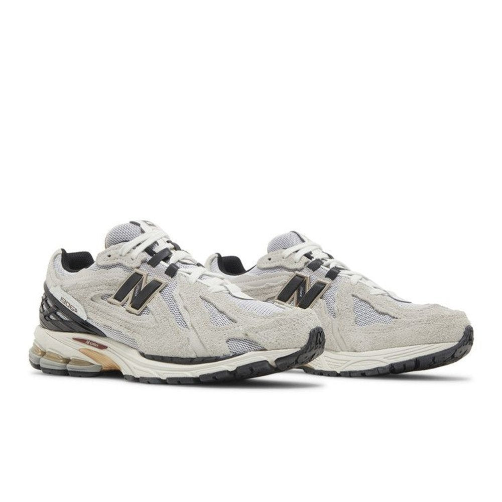 New Balance 1906D Protection Pack Reflection – lifestyle foto | Purekickz