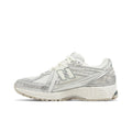 New Balance 1906R argenté/sel de mer – hlavní pohled | Purekickz