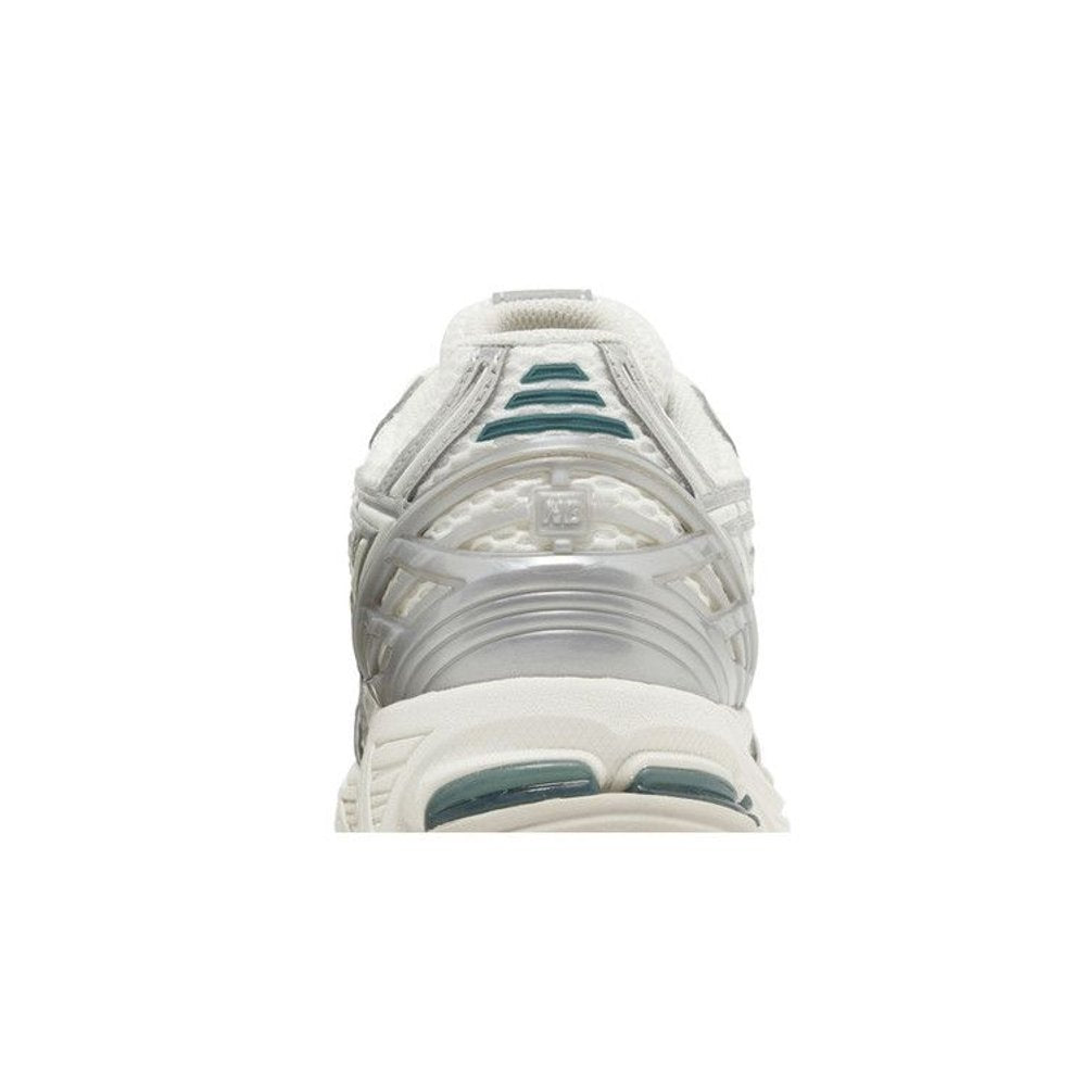 New Balance 1906R argenté/sel de mer – detail materiálu | Purekickz