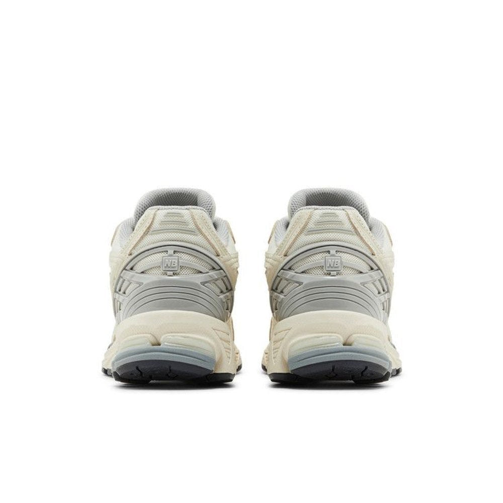 New Balance 1906R Sea Salt Grey – podrážka | Purekickz