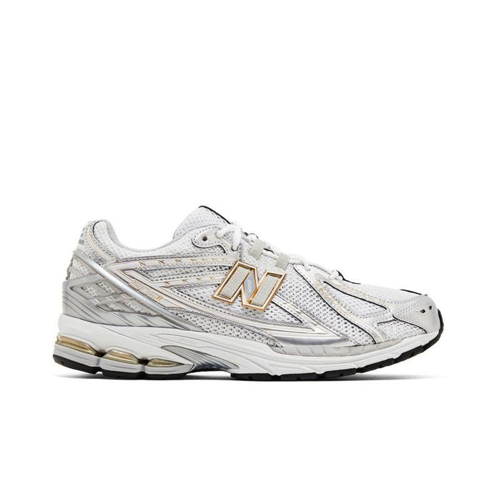 New Balance 1906R White Rain Cloud Silver Metallic – boční pohled | Purekickz
