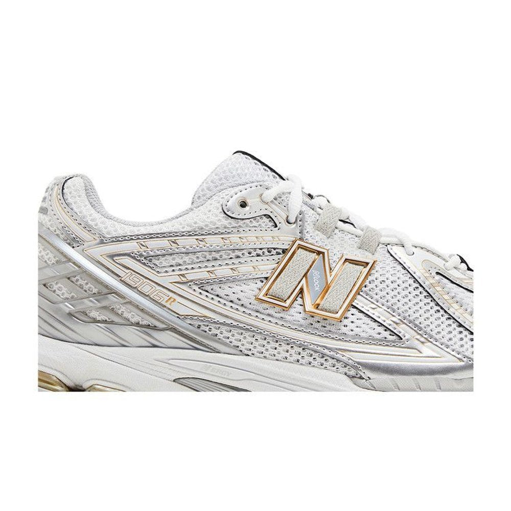 New Balance 1906R White Rain Cloud Silver Metallic – detail | Purekickz