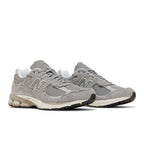 New Balance 2002R 'Protection Pack - Slate Grey' – lifestyle foto | Purekickz