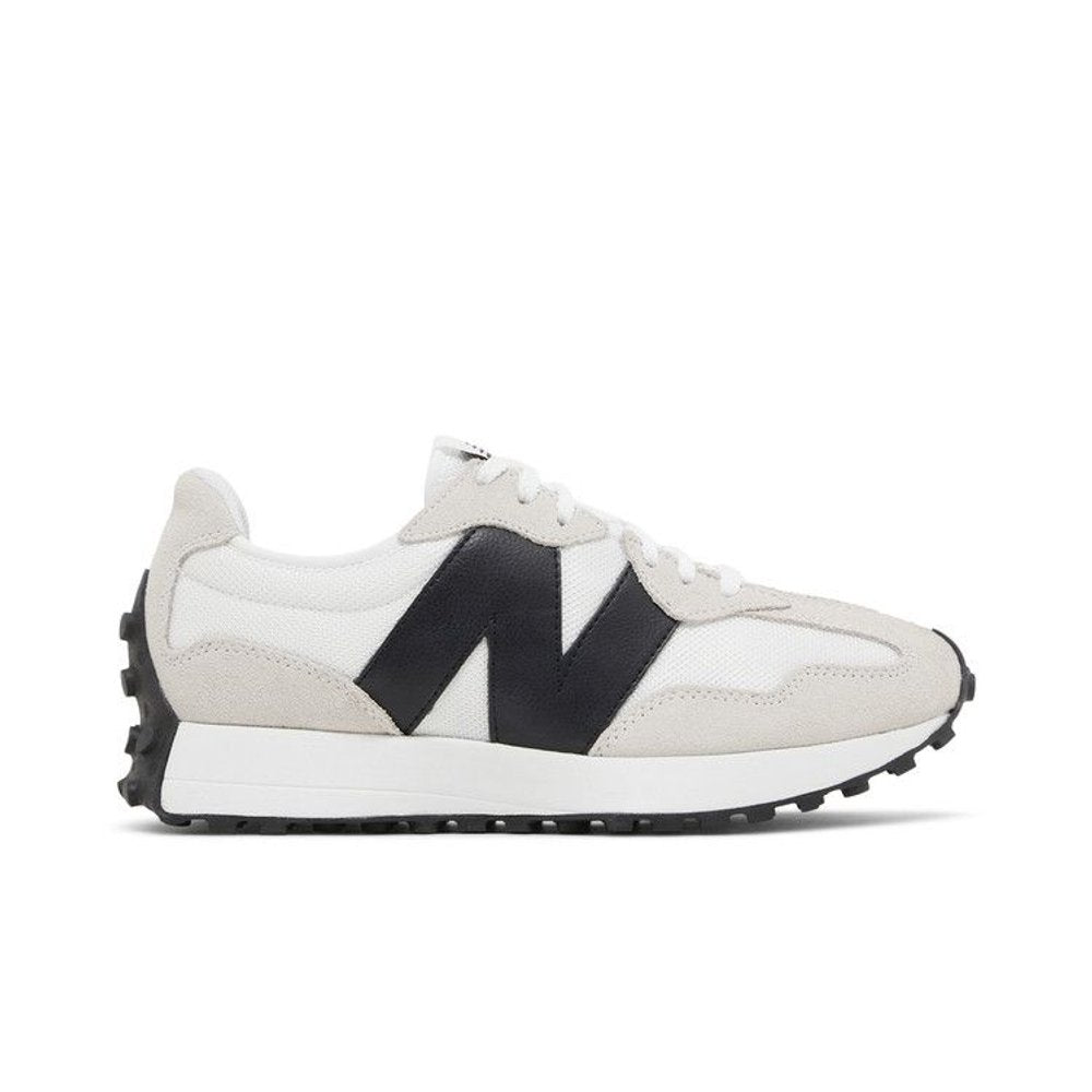 New Balance 327 White Black – boční pohled | Purekickz