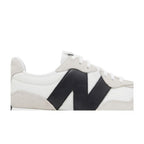 New Balance 327 White Black – detail | Purekickz