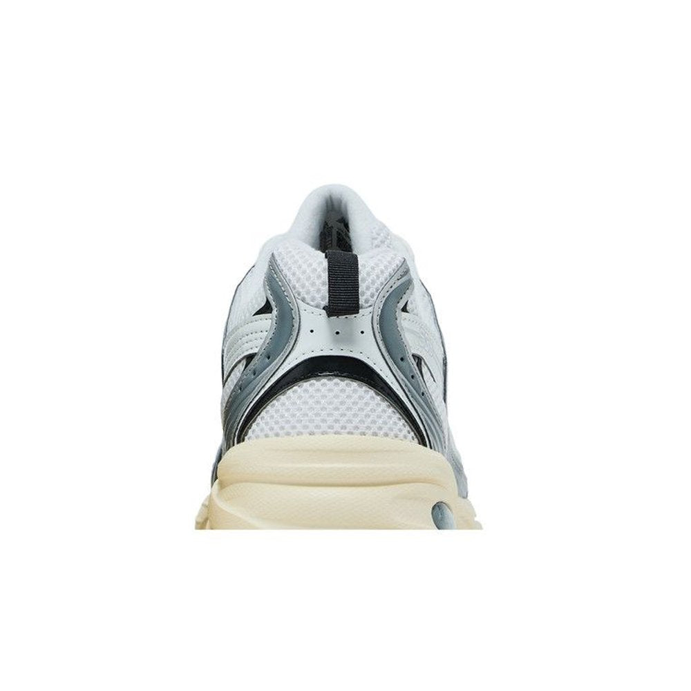 New Balance 530 Silver Metallic Black Cement