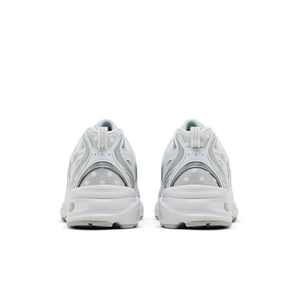 New Balance 530 Silver Metallic Polka Dots – podrážka | Purekickz